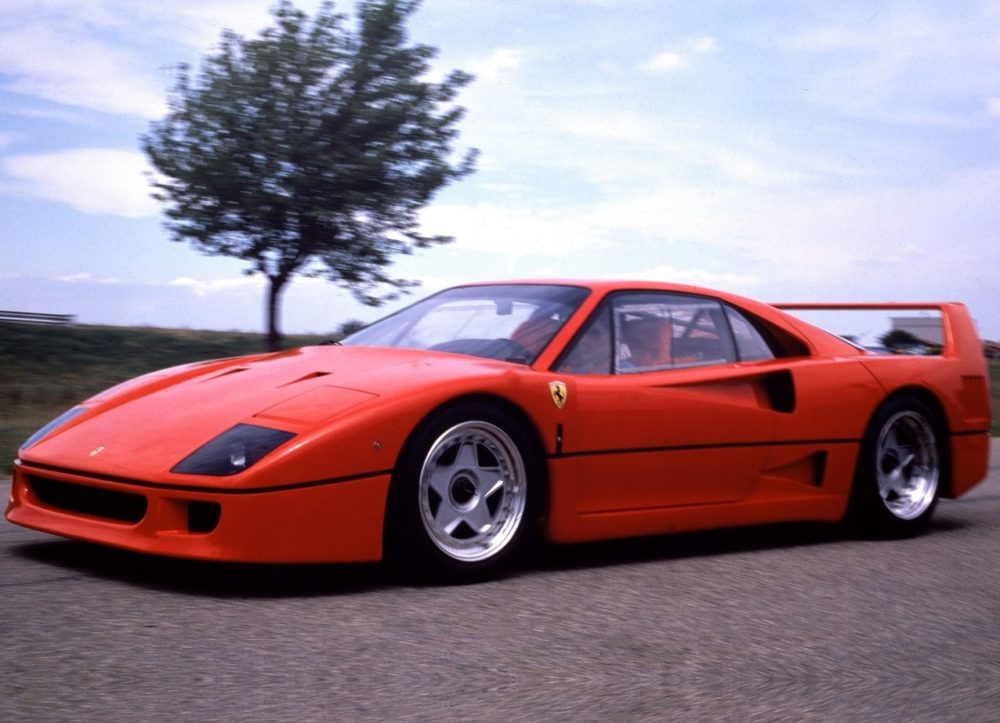 Ferrari-F40 01