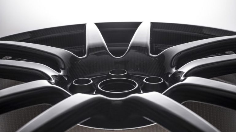 2017-ford-gt-carbon-fiber-wheels