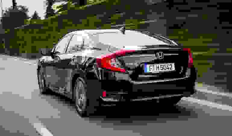 2017-honda-civic-sedan3