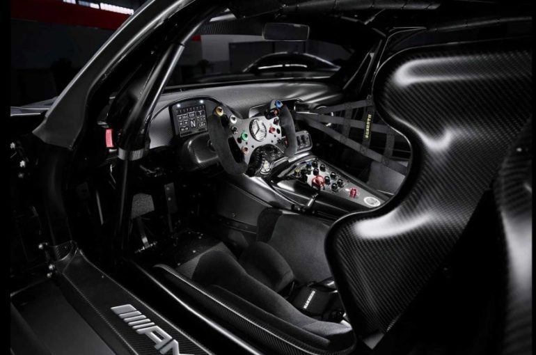 Mercedes-AMG-GT3-Edition-50-5-850×563
