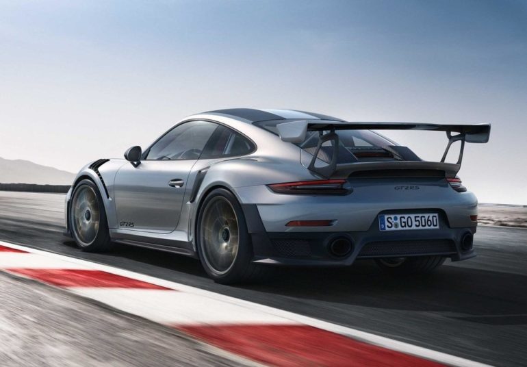 porsche-911-gt2-rs-leaked-official-image (2)