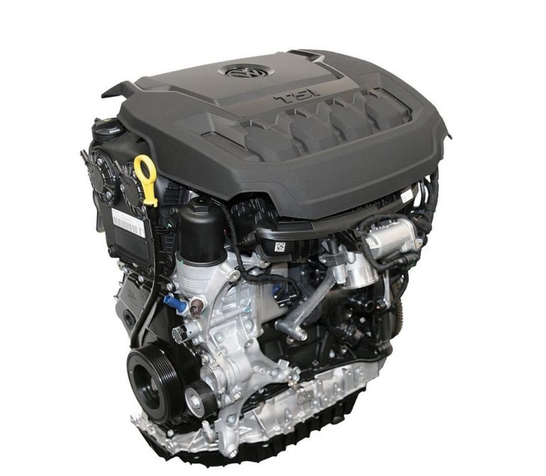VW-Passat-Beetle-New-Engine-6