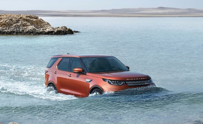 Land_Rover-Discovery-2017-1600-39