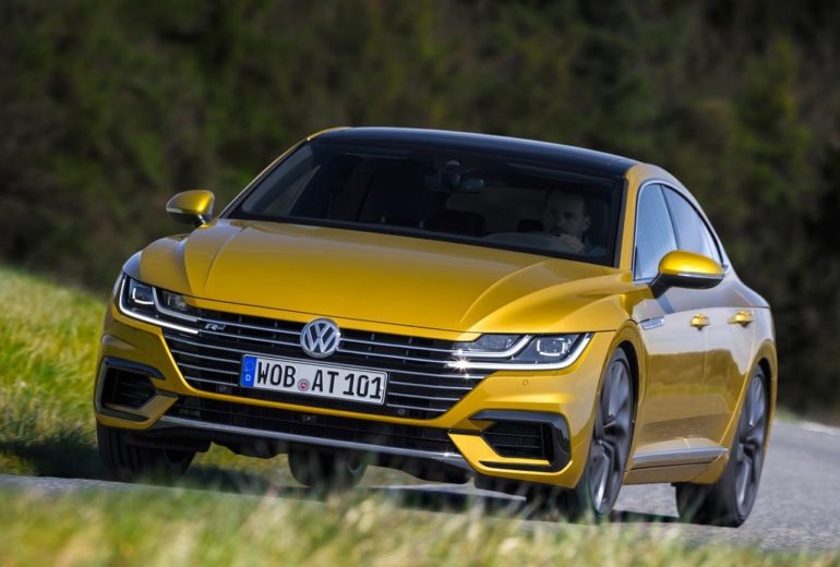 Volkswagen-Arteon_R-Line-2018-1024-13