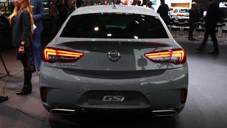 vauxhall-insignia-gsi