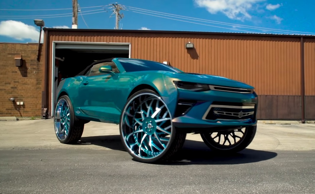 36b3bd2e-chevrolet-camaro-32-inch-wheels-2
