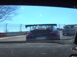 Video: Huracan Performante i 911 GT2 RS u žestokom okršaju na stazi