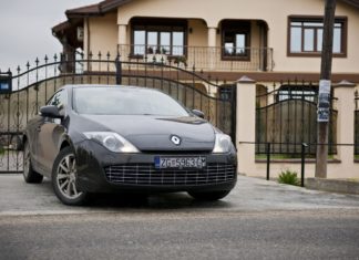 TEST RABLJENOG: Renault Laguna Coupe 2.0dCi 4Control 2011.god.
