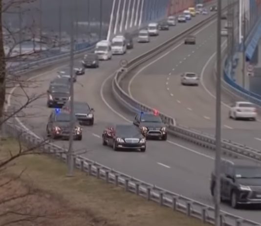 Daimler: Nismo prodali S600 Pullman Kim Jong-Unu