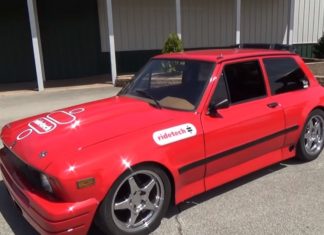 Mislite da je Yugo spor? Pogledajte ovaj sa 900 KS!