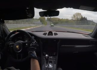 Porsche 911 GT3 RS i Mercedes-AMG GT R jure trka?om stazom