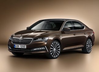 Škoda Superb predstavljena u znatno osvježenom ruhu