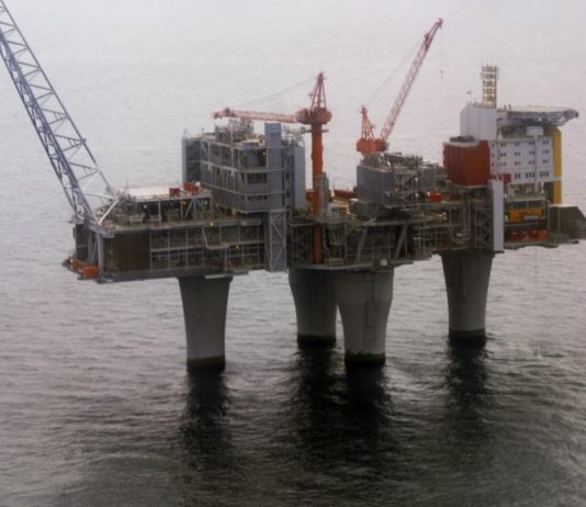 Cijene nafte blizu 69 dolara, trgovce zabrinjava širenje covida 19