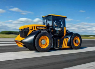 Ovo je najbrži traktor na svijetu, ima 1000 KS, a juri 167 km/h