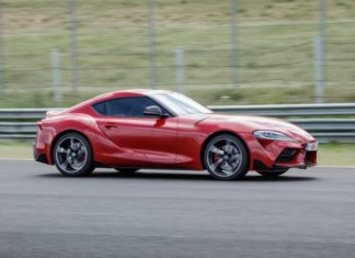 Video: Nova Toyota Supra brža nego Lamborghini Murcielago Toyota Supra