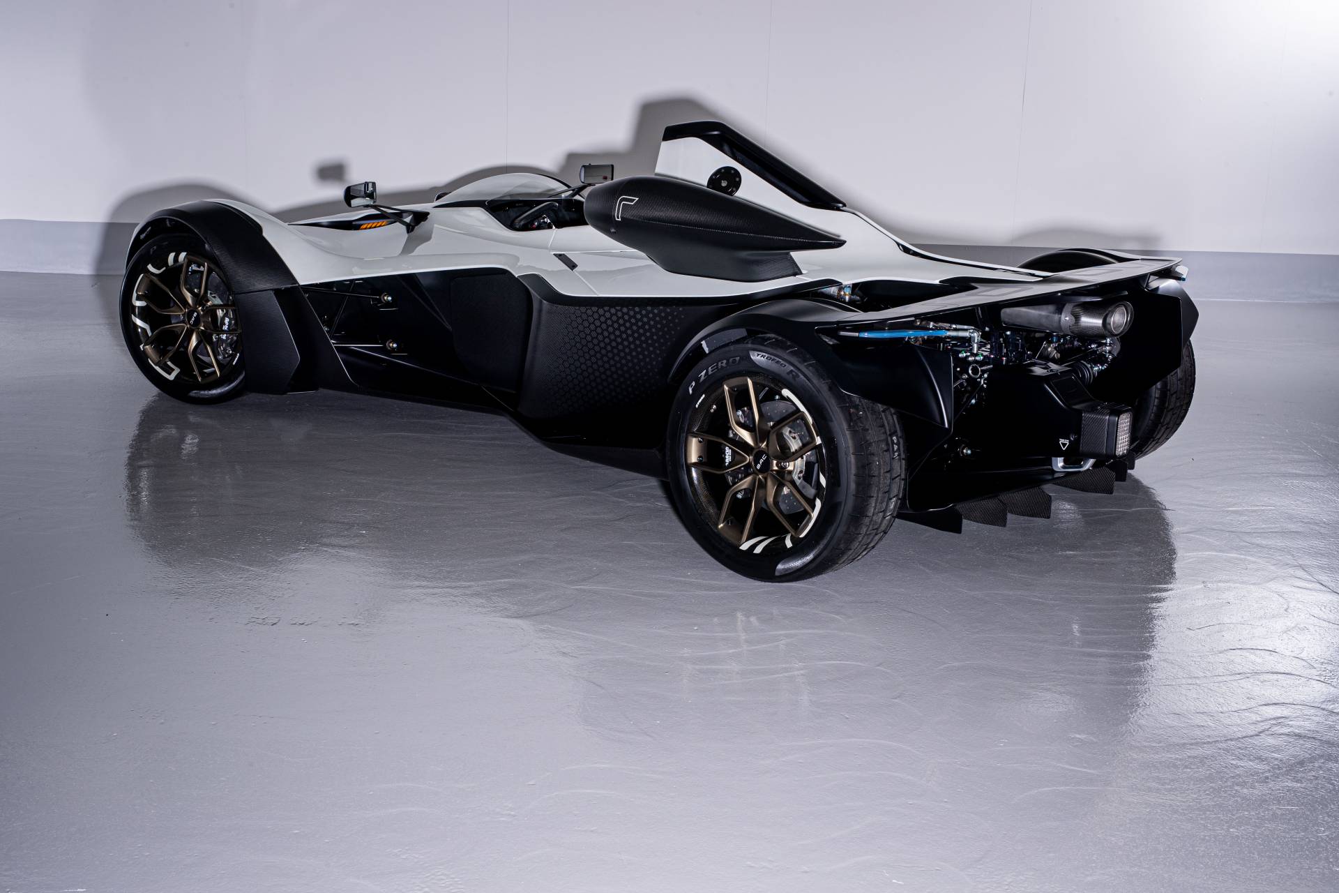 BAC Mono R