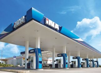 Od utorka 25 % ?emo skuplje pla?ati Eurosuper od Slovenaca, na tanku goriva od 60 litra šopingom se da uštedjeti ?ak 180 kuna!!! INA