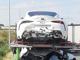 Tri nove Toyote Supre uništene u prometnoj nesre?i