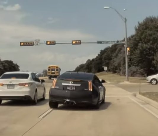 Video: Cadillac CTS-V potpuno izvan kontrole