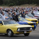a97627cb-ford-mustang-largest-parade-world-record-4