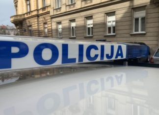Kad policijski službenici mogu nepropisno parkirati?