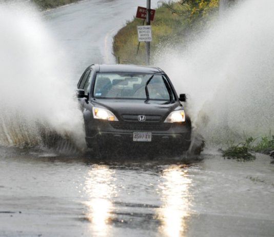 Prolazak automobilom kroz vodu dublju od 10 cm može izazvati skupa ošte?enja