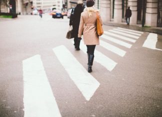 Voza?i su gotovo uvijek krivi, a odgovornost se dijeli i ako je pripiti pješak prelazio cestu mimo pješa?kog prijelaza