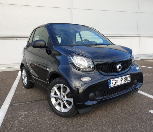 TEST RABLJENOG: Smart ForTwo Coupe 0.9 Passion