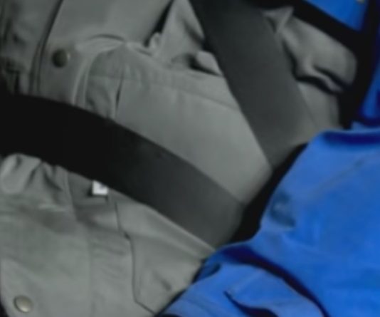 Ne vozite se u automobilima sa zimskim jaknama! To može biti opasno!