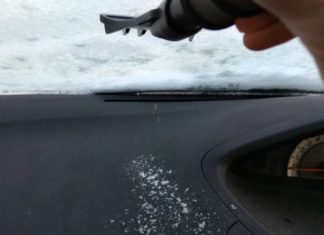 Zamrznuta stakla automobila iznutra: Zašto dolazi do toga i kako to riješiti!