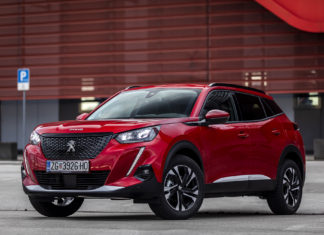 TEST: Peugeot 2008 Allure BlueHDi 100 S&S