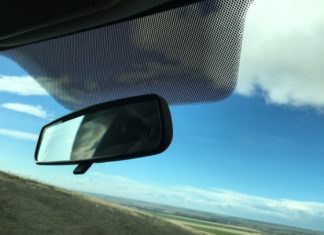 Crne to?kice na vjetrobranskom staklu: Znate li koje sve funkcije imaju?