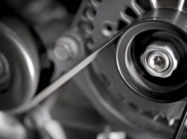 Koja je funkcija alternatora u vozilu?