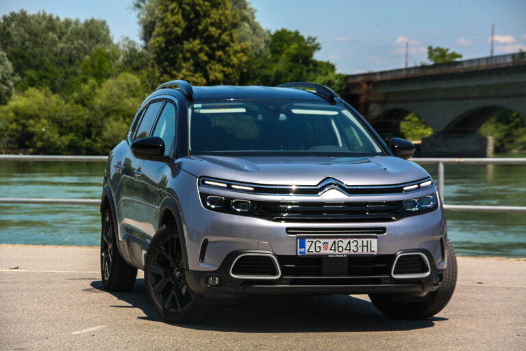 TEST Citroen C5 AIRCROSS Shine BlueHDi 130 S&S EAT8 AutopressHR