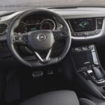 Opel-Grandland_X_Hybrid4-2019-1280-0b