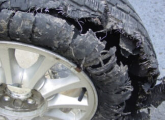 Zašto gume na automobilima ?eš?e pucaju u ljetnim mjesecima?