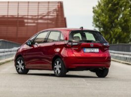 TEST: Honda Jazz 1.5 Hybrid Elegance