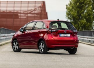 TEST: Honda Jazz 1.5 Hybrid Elegance