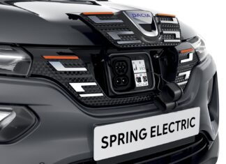 E.Leclerc Location obilježava isporuku prvog primjerka 100 % elektri?ne Dacije Spring