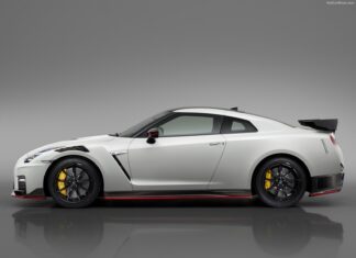 Nissan GT-R: Godzilla