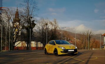 Renault Mégane RS: Francuska veza putničkog i trkaćeg