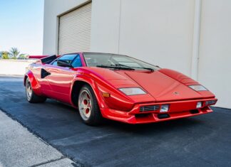 Lamborghini Coutach LP400 S iz 1982. etalon za sve supersportaše