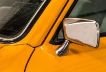 Priča o detalju: retrovizori na vratima