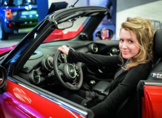 Ana Zadnik, Rije?anka, drma muškim svijetom: Skrojila sam Land Rover i Renault, a sad uzimam mjeru Miniju