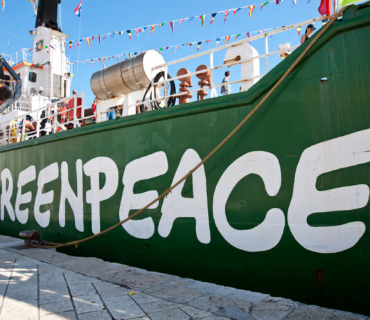 Njema?ka ispituje mogu?nost va?enja mangana s dna Pacifika