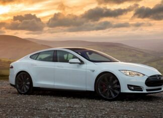 Tesla ?e iz Australije kupovati sirovine za baterije