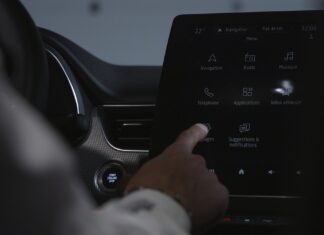 Renault – epizoda 1: zvukovi u unutrašnjosti