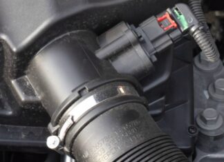 Neispravan mjera? mase zraka može biti uzrok brojnih poteško?a s motorom