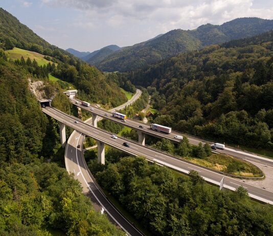 “Tutor” stiže i u HR! Sekcijski nadzor brzine uvodi Slovenija, a ve? ga imaju Norveška, Nizozemska, Austrija, Francuska, Italija…