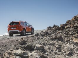 Dacia Duster: Rallye Aïcha des Gazelles du Maroc